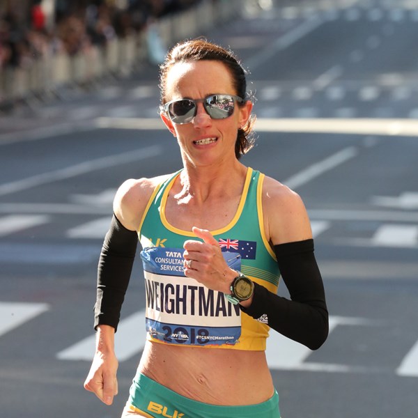 Lisa Weightman racing in Australian team kit